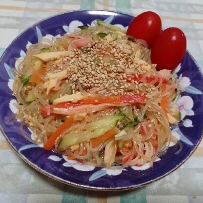 卵プラス、ハムの代わりにカニカマで作りました。酸っぱすぎない味つけで、美味しかったです。